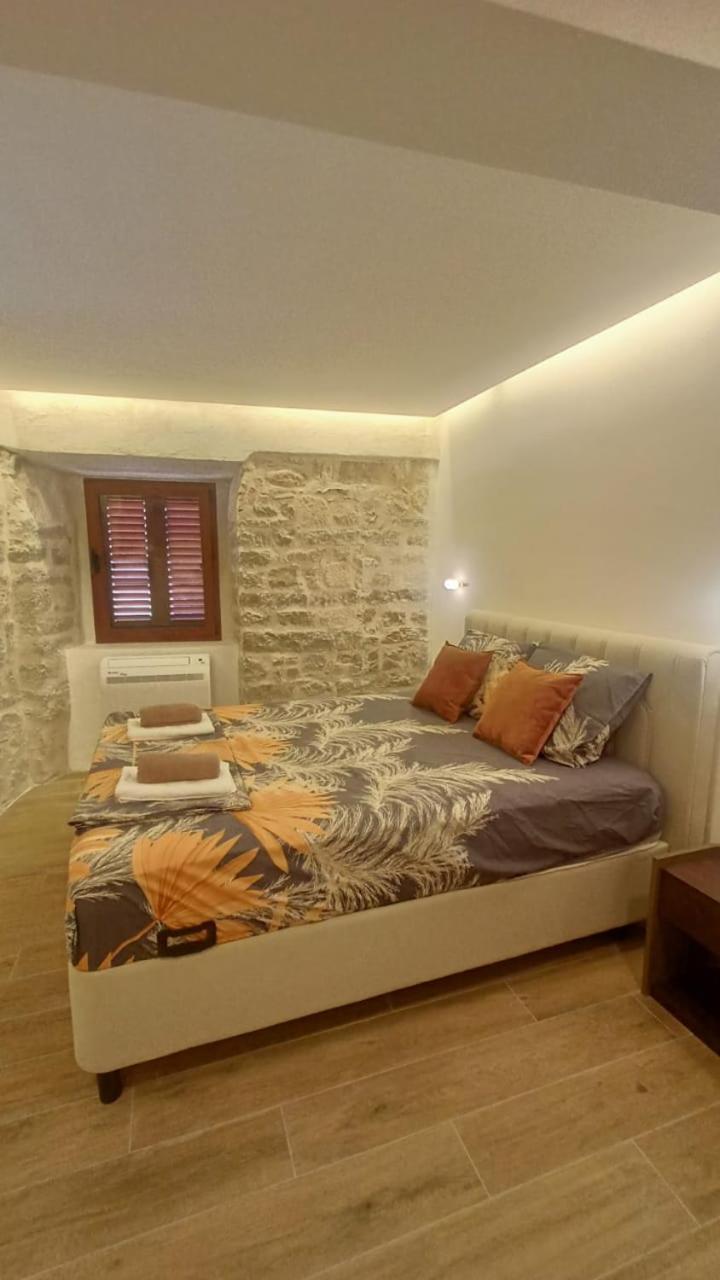 Apartments Casa Del Sol Jovana Kotor Exteriör bild
